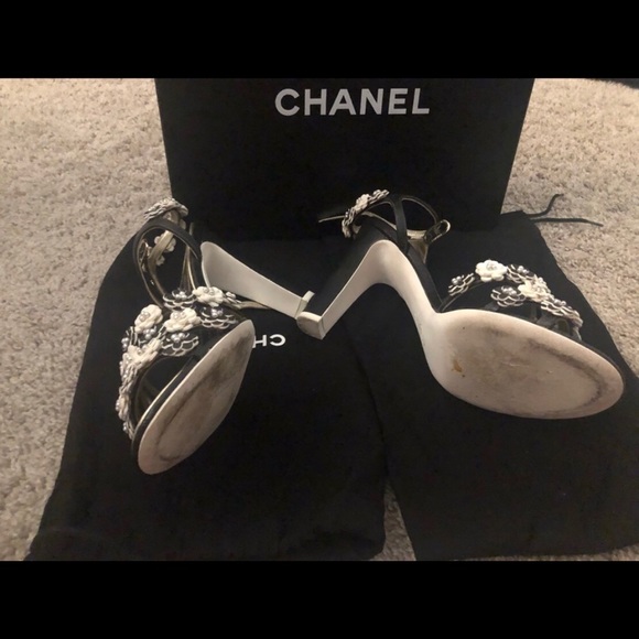 Chanel Heels - Picture 3 of 10